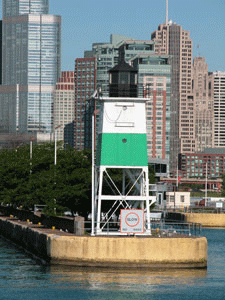 Chicago Harbor SE Guidewall Lighthouse