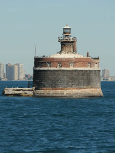 Wilson Avenue Crib Lighthouse