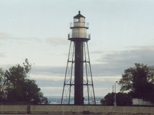 Duluth South Breakwater Inner Lighthouse